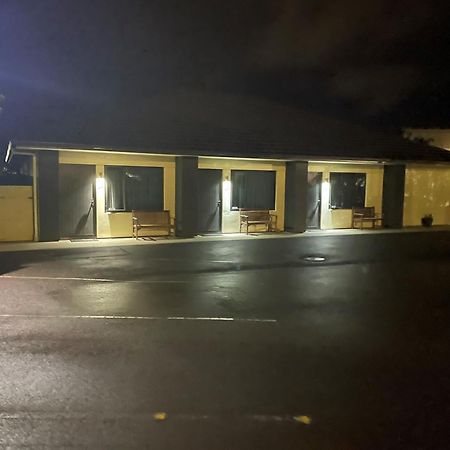 Kauri Court Motel Palmerston North Ngoại thất bức ảnh