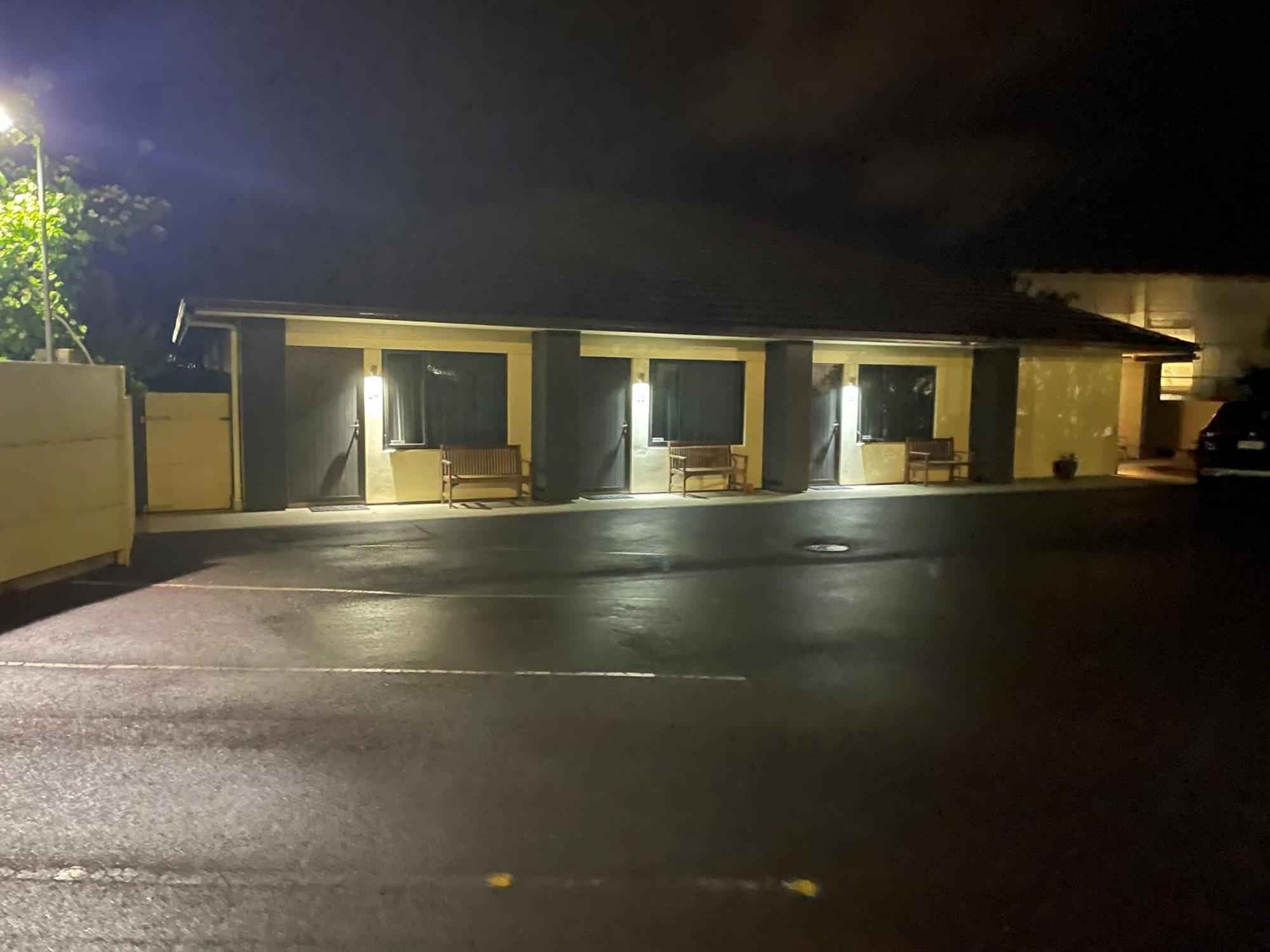 Kauri Court Motel Palmerston North Ngoại thất bức ảnh